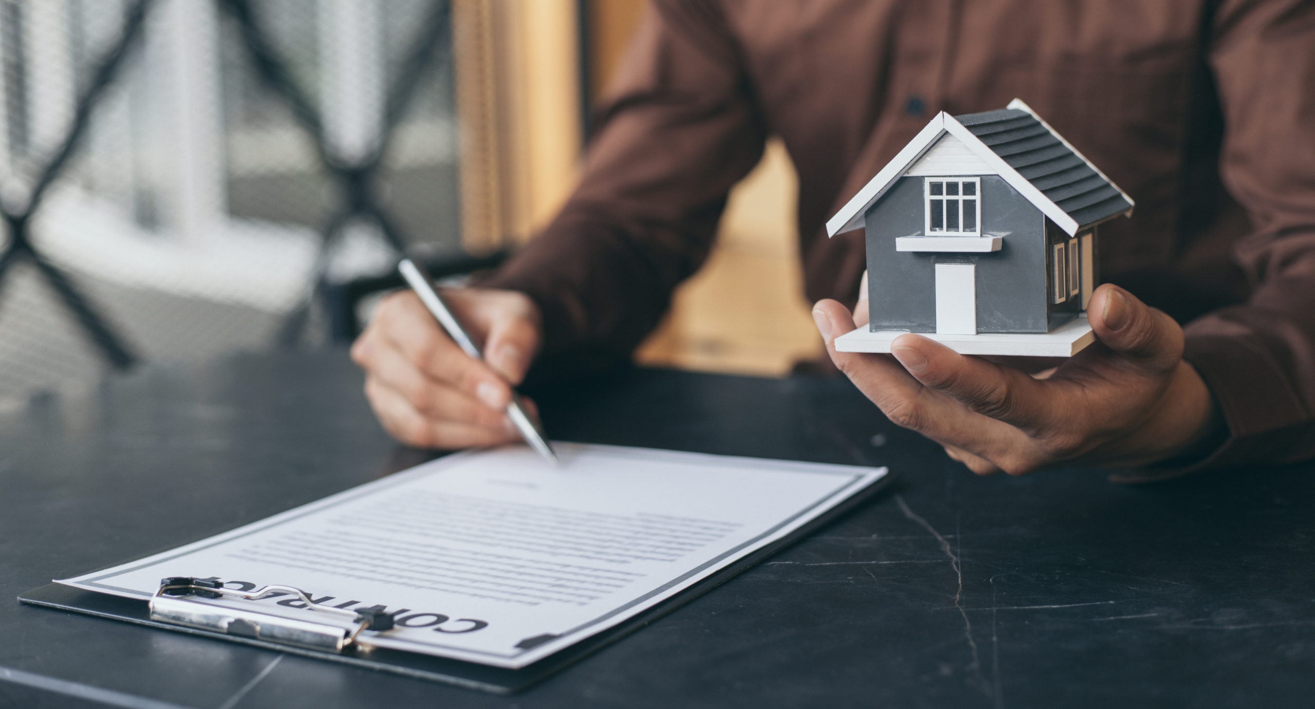 Signature contrat d'assurance
